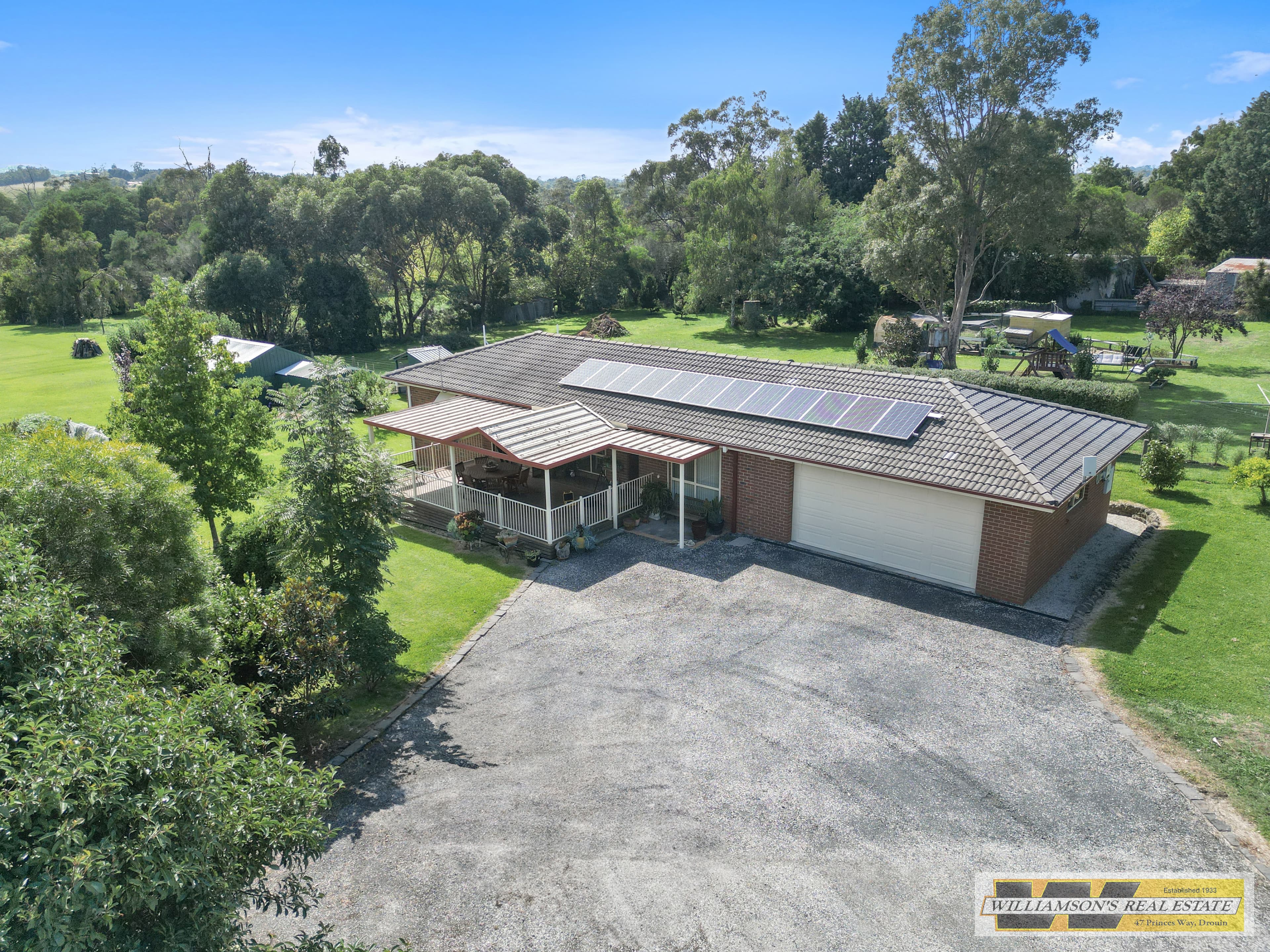 lifestyle with well presented neat home on one acre.